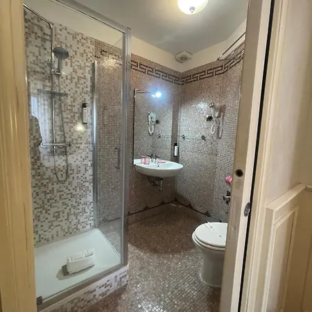 Dama Opera Elegantia Bed and Breakfast Ρώμη