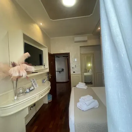 Dama Opera Elegantia Ρώμη