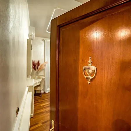 Bed and breakfast Dama Opera Elegantia Roma