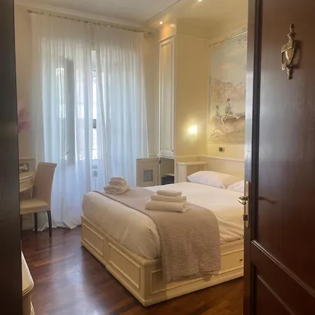 Dama Opera Elegantia Roma